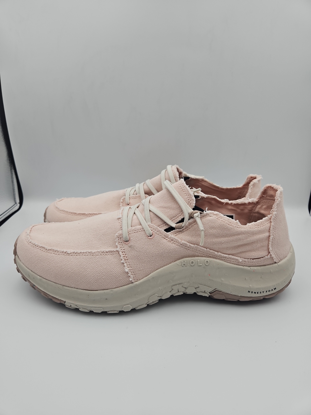 Casual Men’s Slip-On Loafers in Light Pink with Cushioned Sole